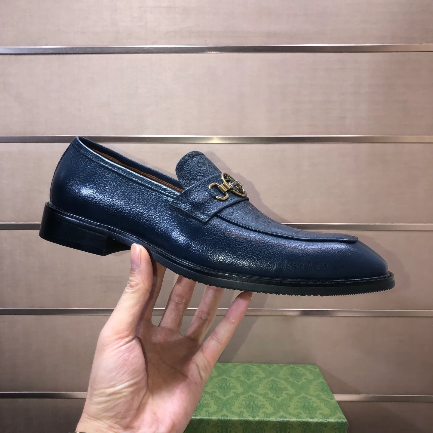 Men's men's shoes💰460💰【GUCCI】 (Niuli) new style🍀Gucci* - top version Gucci new leather shoes! It is made of imported original materials and has a comfortable first layer of cowhide lining! Original wear-resistant rubber outsole! High quality products! Code number 38-45 (45 customized)